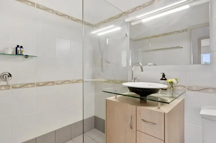 Sixth view of Homely townhouse listing, 5/3 Davies Place, Torrens ACT 2607