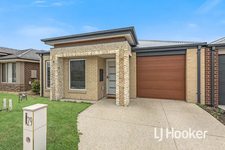 Main view of Homely house listing, 29 Mossey Crescent, Cranbourne East VIC 3977