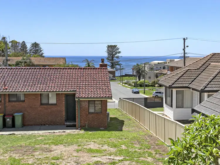 Fifth view of Homely unit listing, 4/30 Benelong Street, The Entrance NSW 2261