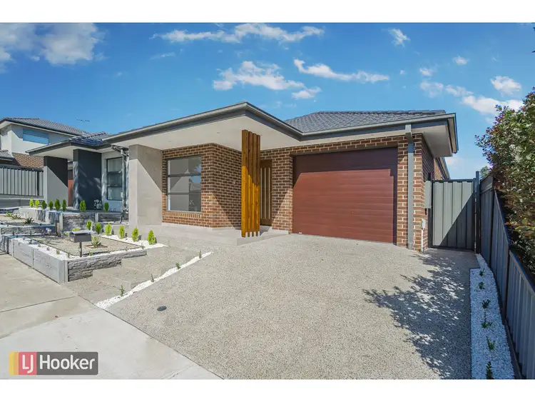Fourth view of Homely house listing, 10 Saint Road, Craigieburn VIC 3064