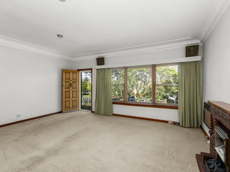 Fifth view of Homely house listing, 10 Loraine Avenue, Caringbah South NSW 2229