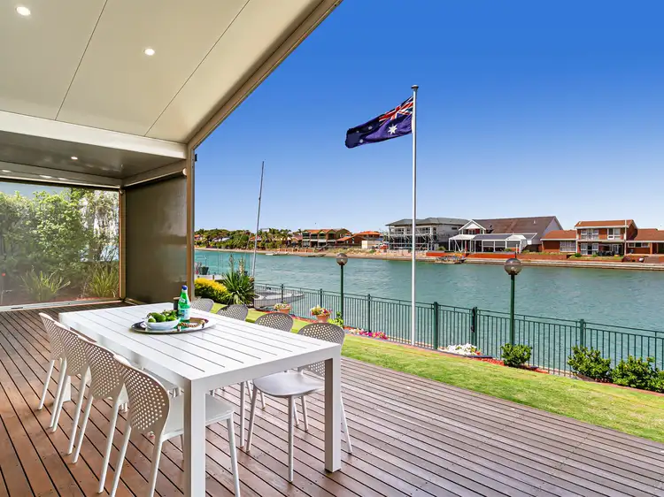 12 Nareeda Way, West Lakes SA 5021