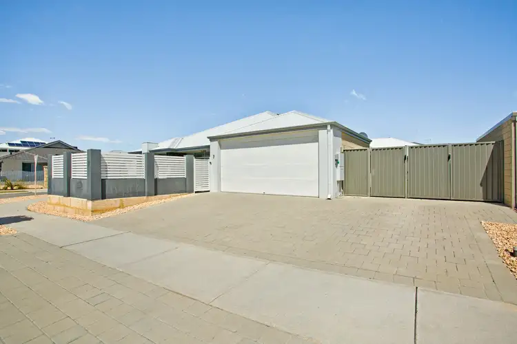 7 Vermilion Street, Eglinton WA 6034