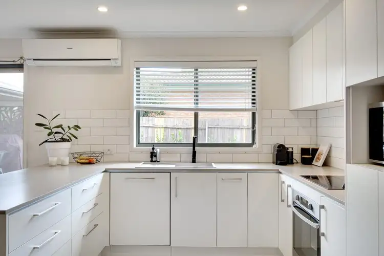 Sixth view of Homely house listing, 20 Burrumarra Avenue, Ngunnawal ACT 2913
