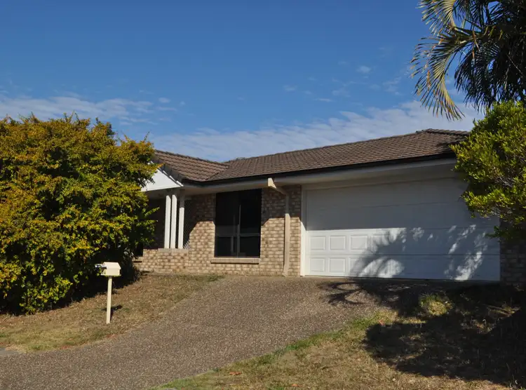 54 Samantha Street, Wynnum West QLD 4178