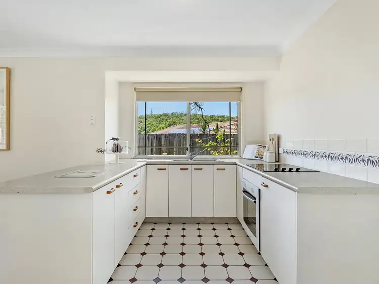 Fifth view of Homely house listing, 41 Fairview Court, Parkwood QLD 4214