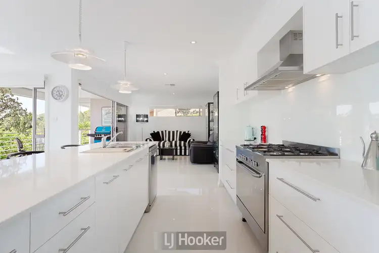 Fifth view of Homely house listing, 8 Ripon Way, Macquarie Hills NSW 2285