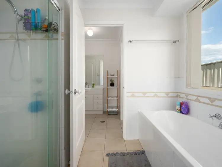 Fourth view of Homely house listing, 4 Binet Close, Thornton NSW 2322