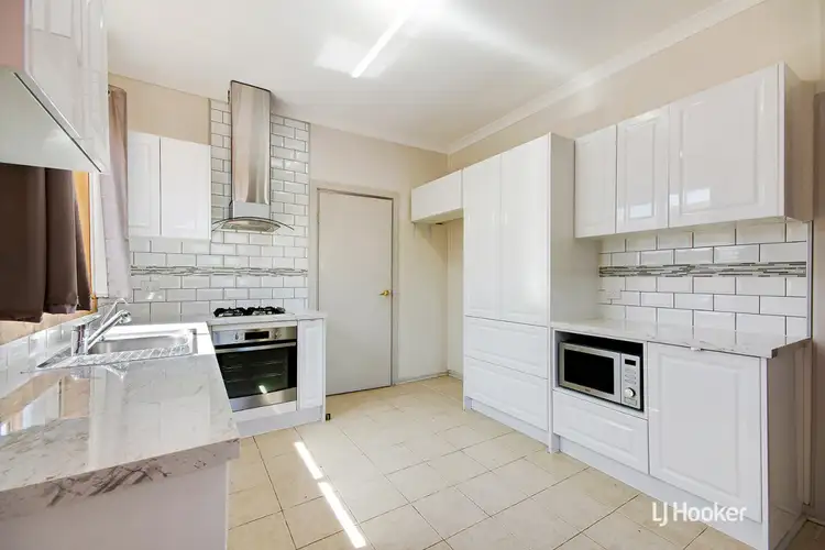 20 Crisp Road, Elizabeth Downs SA 5113