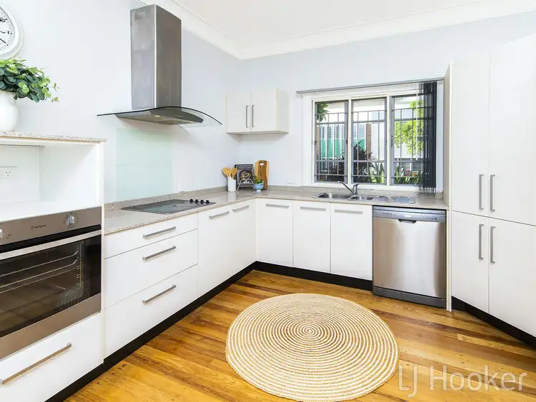 Seventh view of Homely house listing, 150 Shrapnel Road, Cannon Hill QLD 4170