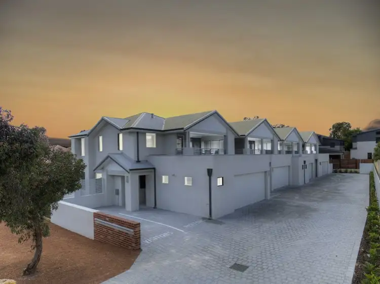 Unit 6/15 Boonooloo Road, Kalamunda WA 6076