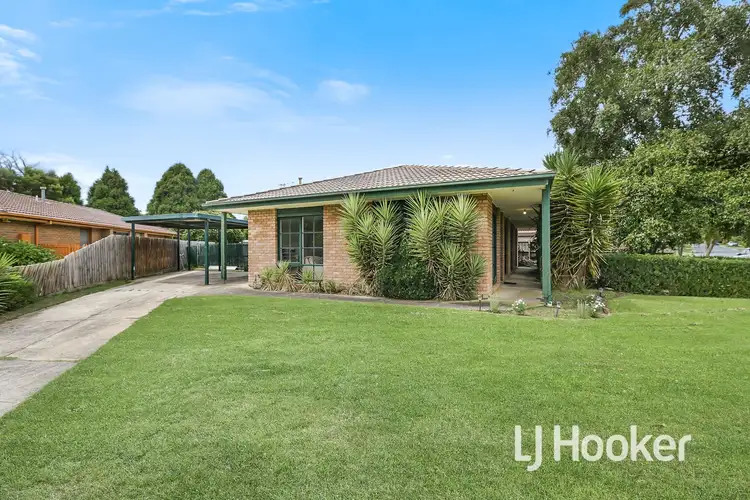 20 Willslie Crescent, Berwick VIC 3806