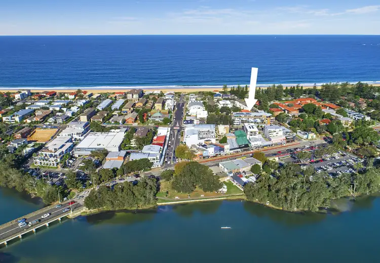 Main view of Homely unit listing, 6/1-7 Lagoon Street, Narrabeen NSW 2101