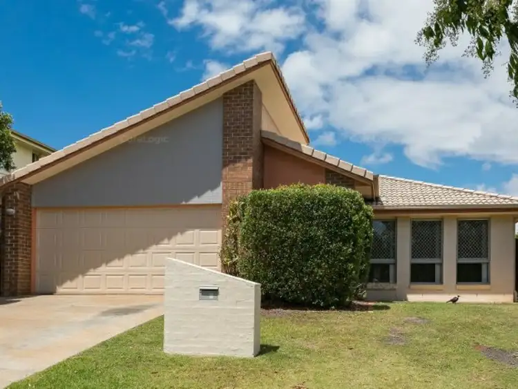 9 Whitsunday Place, Redland Bay QLD 4165