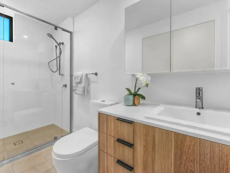 Seventh view of Homely unit listing, 16/72 Clara Street, Wynnum QLD 4178