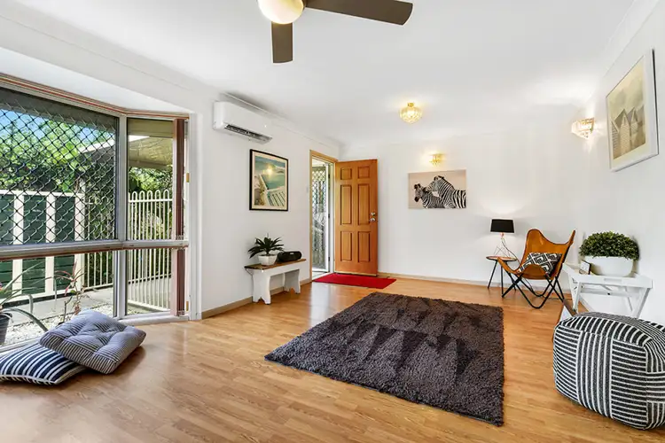 1/19 Riccarton Place, Labrador QLD 4215