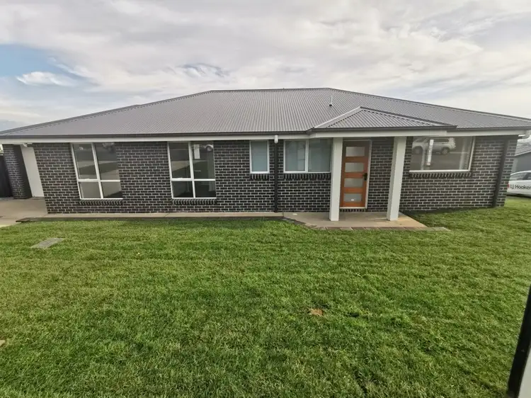 Main view of Homely unit listing, Unit 1/34 Tenzing Drive, St Leonards TAS 7250