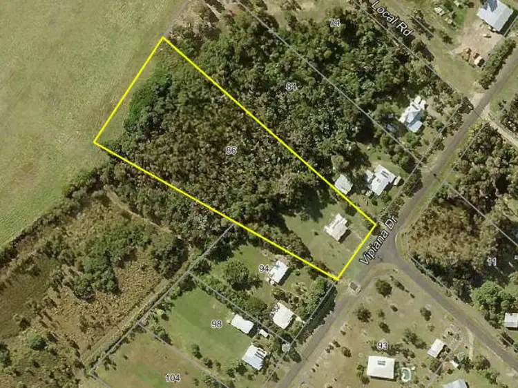 Third view of Homely house listing, 86 Vipiana Drive, Tully Heads QLD 4854