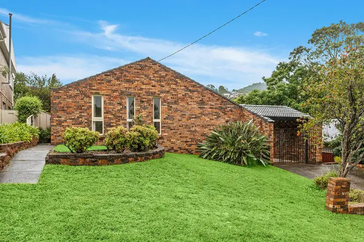 Second view of Homely house listing, 10 Belwarra Avenue, Figtree NSW 2525