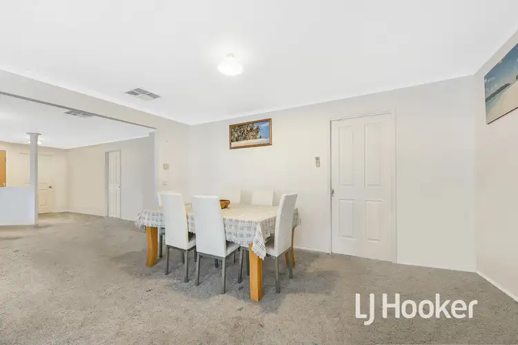 Sixth view of Homely house listing, 4 Tulsk Court, Hampton Park VIC 3976