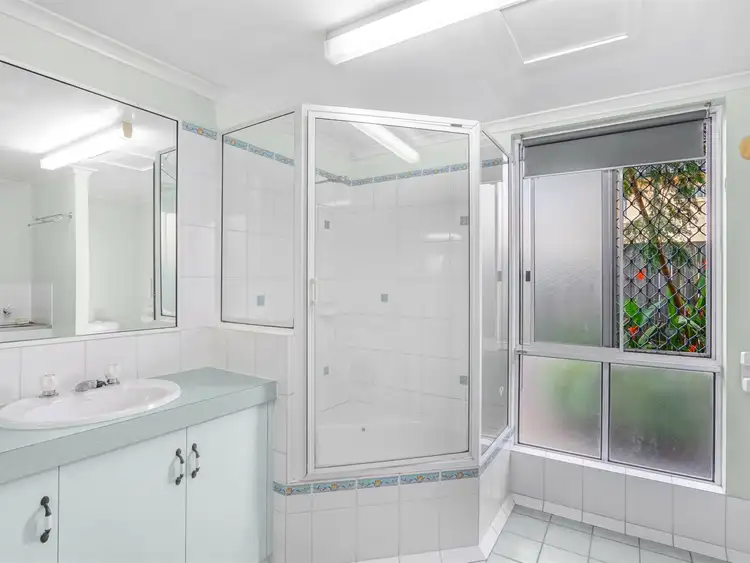 Seventh view of Homely unit listing, 2/9 Springfield Crescent, Manoora QLD 4870