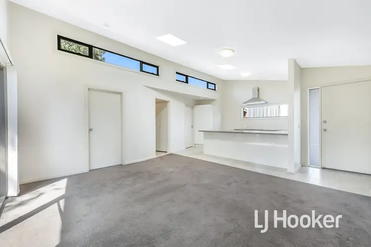 Sixth view of Homely unit listing, 2/5 Candlebark Crescent, Frankston North VIC 3200