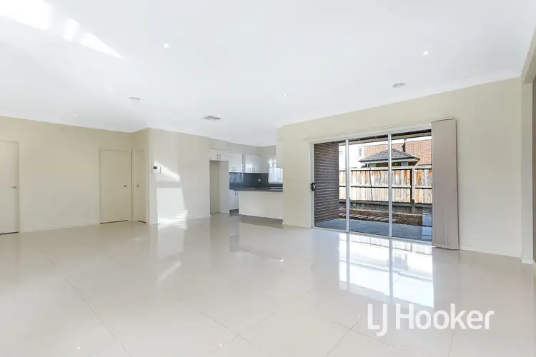 Seventh view of Homely unit listing, 6/5 Tarella Street, Hampton Park VIC 3976