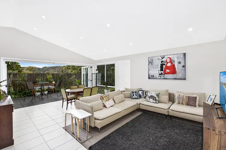 98a Bateau Bay Road, Bateau Bay NSW 2261