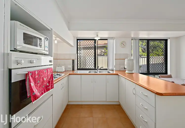 Sixth view of Homely villa listing, 4D Ball Place, Queens Park WA 6107