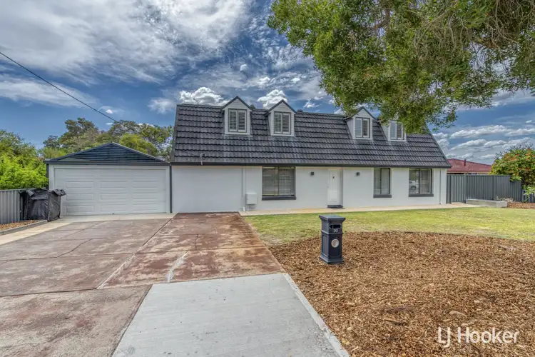 30 Ningaloo Way, Thornlie WA 6108