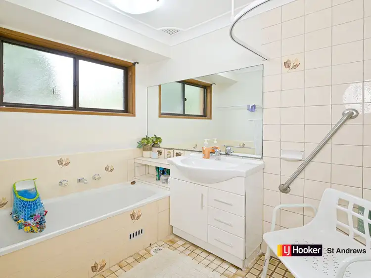 Sixth view of Homely house listing, 33 Rutherglen Drive, St Andrews NSW 2566
