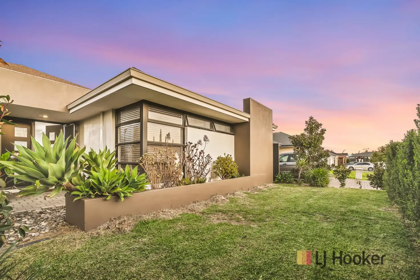 Main view of Homely house listing, 10 Kirkley Pass, Aveley WA 6069