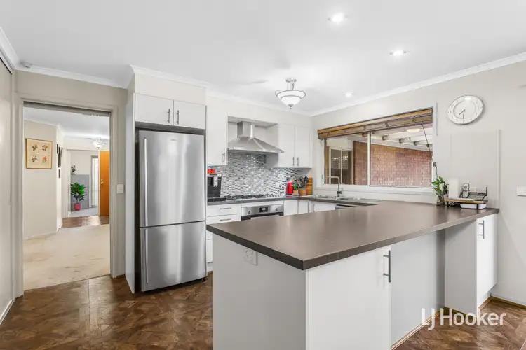 Fifth view of Homely house listing, 8 Allington Place, Seabrook VIC 3028