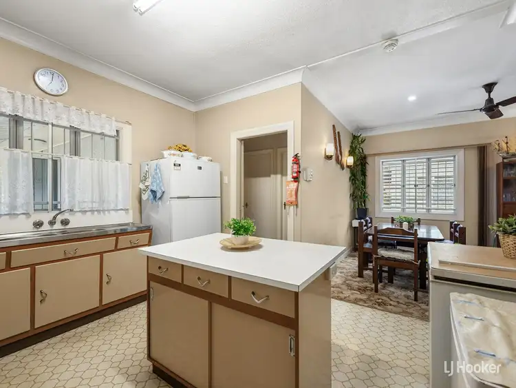 Sixth view of Homely house listing, 8 Ludwick Street, Cannon Hill QLD 4170