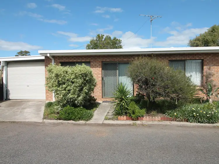 Main view of Homely unit listing, 6/4 Beckley Court, Bairnsdale VIC 3875