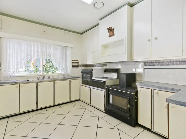 Fifth view of Homely house listing, 50 William Street, Alexandra VIC 3714