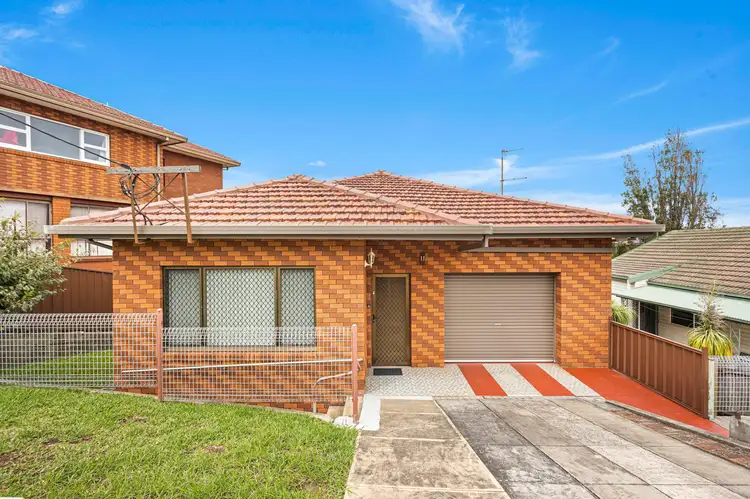 Main view of Homely house listing, 11 Karrabah Crescent, Lake Heights NSW 2502