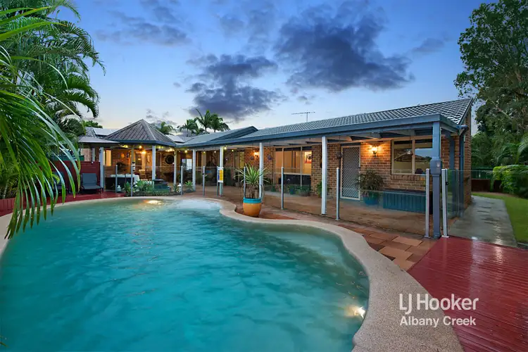 16 Saraband Drive, Eatons Hill QLD 4037