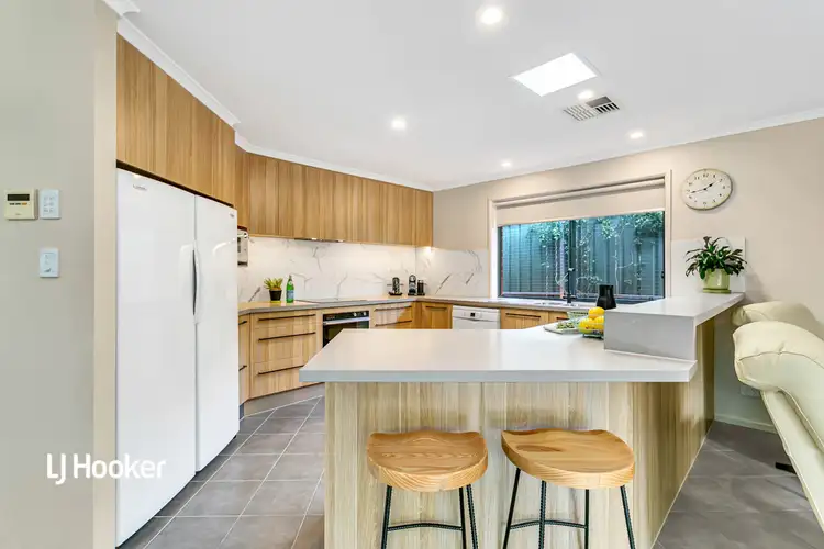 Fifth view of Homely house listing, 10 Eagle Court, Hewett SA 5118