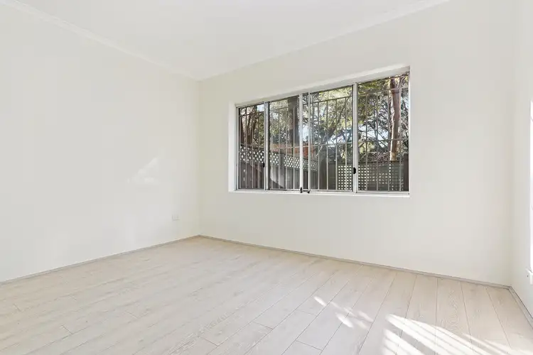 Fifth view of Homely apartment listing, 9/1-7 Gloucester Place, Kensington NSW 2033