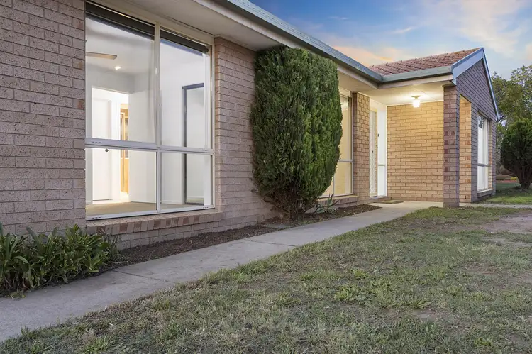 Fourth view of Homely house listing, 2 Tuckett Place, Calwell ACT 2905