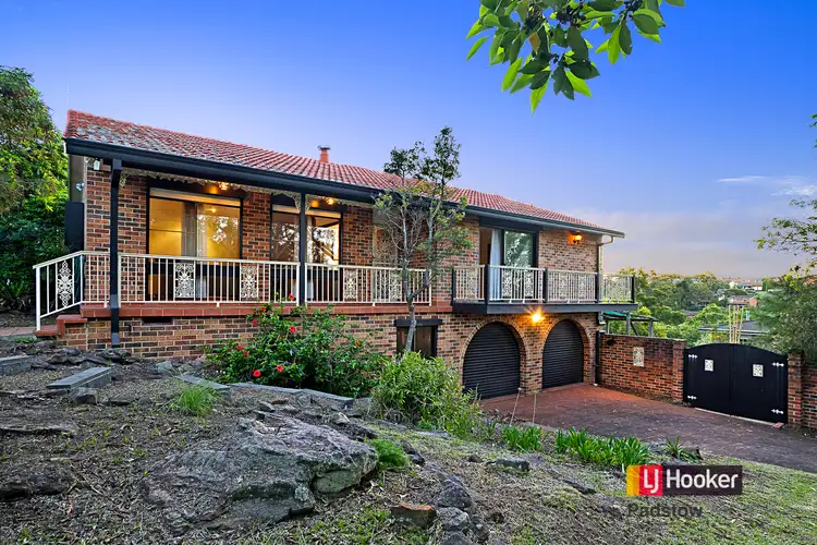 34 Hobart Place, Illawong NSW 2234
