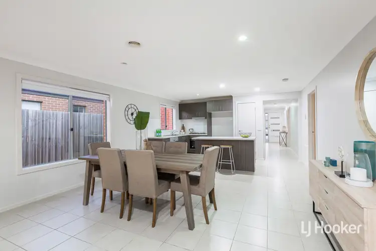 Sixth view of Homely house listing, 11 Claire Way, Tarneit VIC 3029