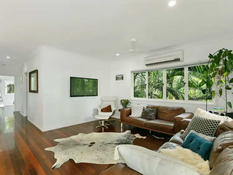 Third view of Homely unit listing, 1/253 Kamerunga Road, Freshwater QLD 4870