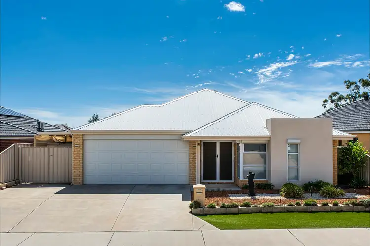 21 Norwich Way, High Wycombe WA 6057