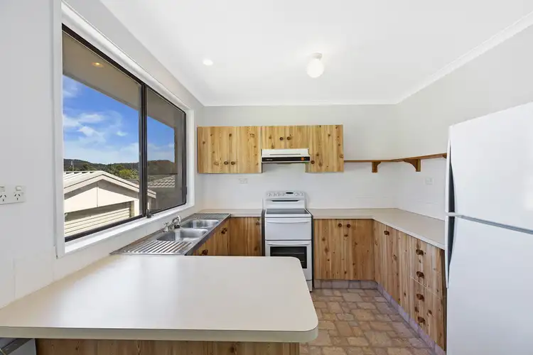 Fifth view of Homely house listing, 1 Hibiscus Close, Bateau Bay NSW 2261