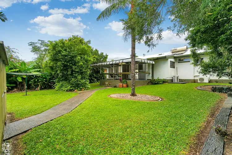 8 Ponticello Street, Whitfield QLD 4870