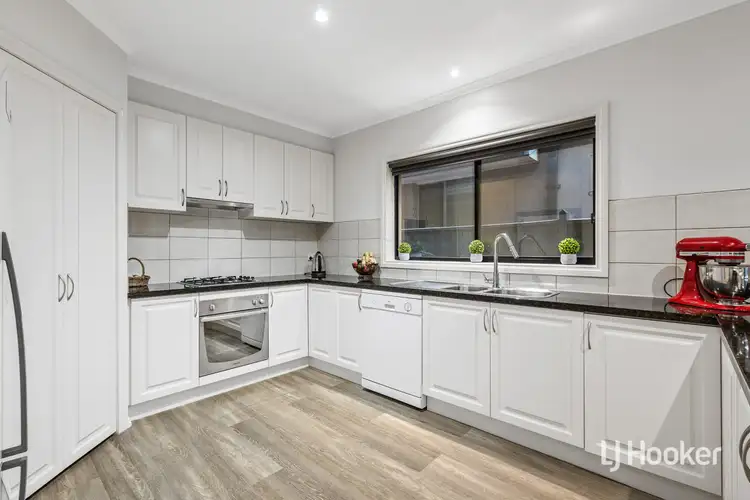 Sixth view of Homely house listing, 105 Middle Park Drive, Sanctuary Lakes VIC 3030