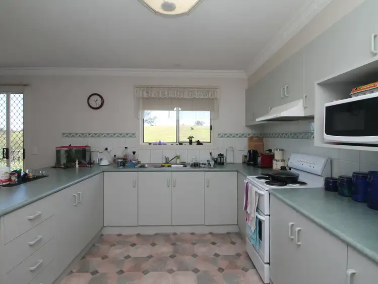 Fifth view of Homely house listing, 4/505 Great Alpine Road, Sarsfield VIC 3875