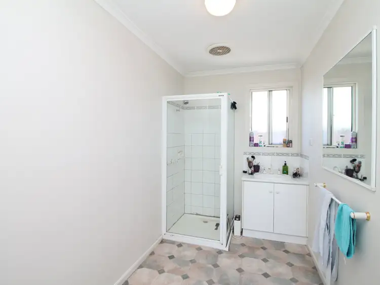 Sixth view of Homely house listing, 4/505 Great Alpine Road, Sarsfield VIC 3875